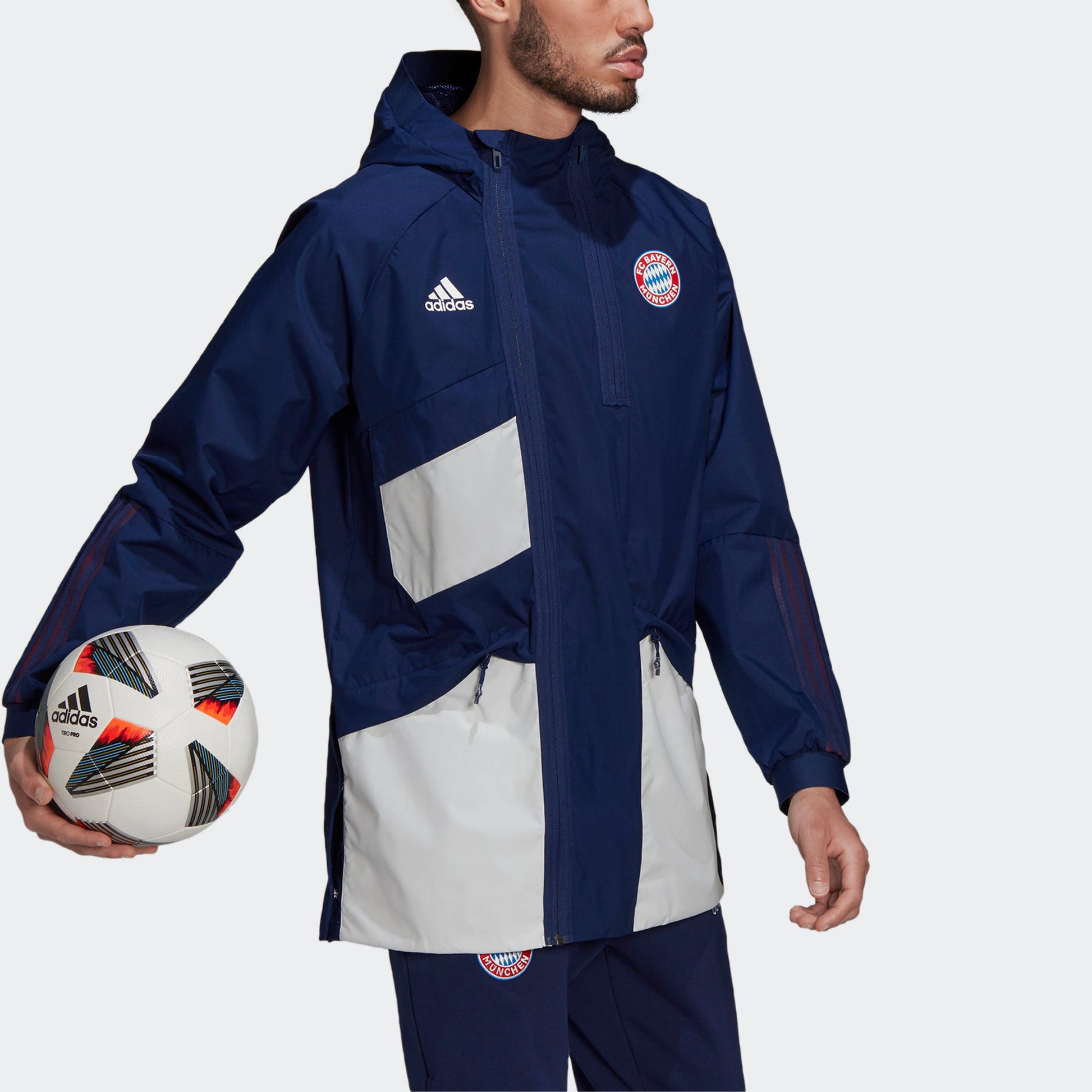 Men's adidas Fcb Trv Dr Jkt Badge Hooded Jacket Bayern Silkscreen Team Navy Blue GR0702