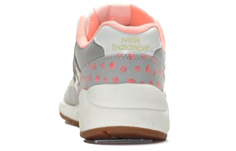 (WMNS) New Balance 580 Polka Dot Sneakers Grey/Pink WRT580KP