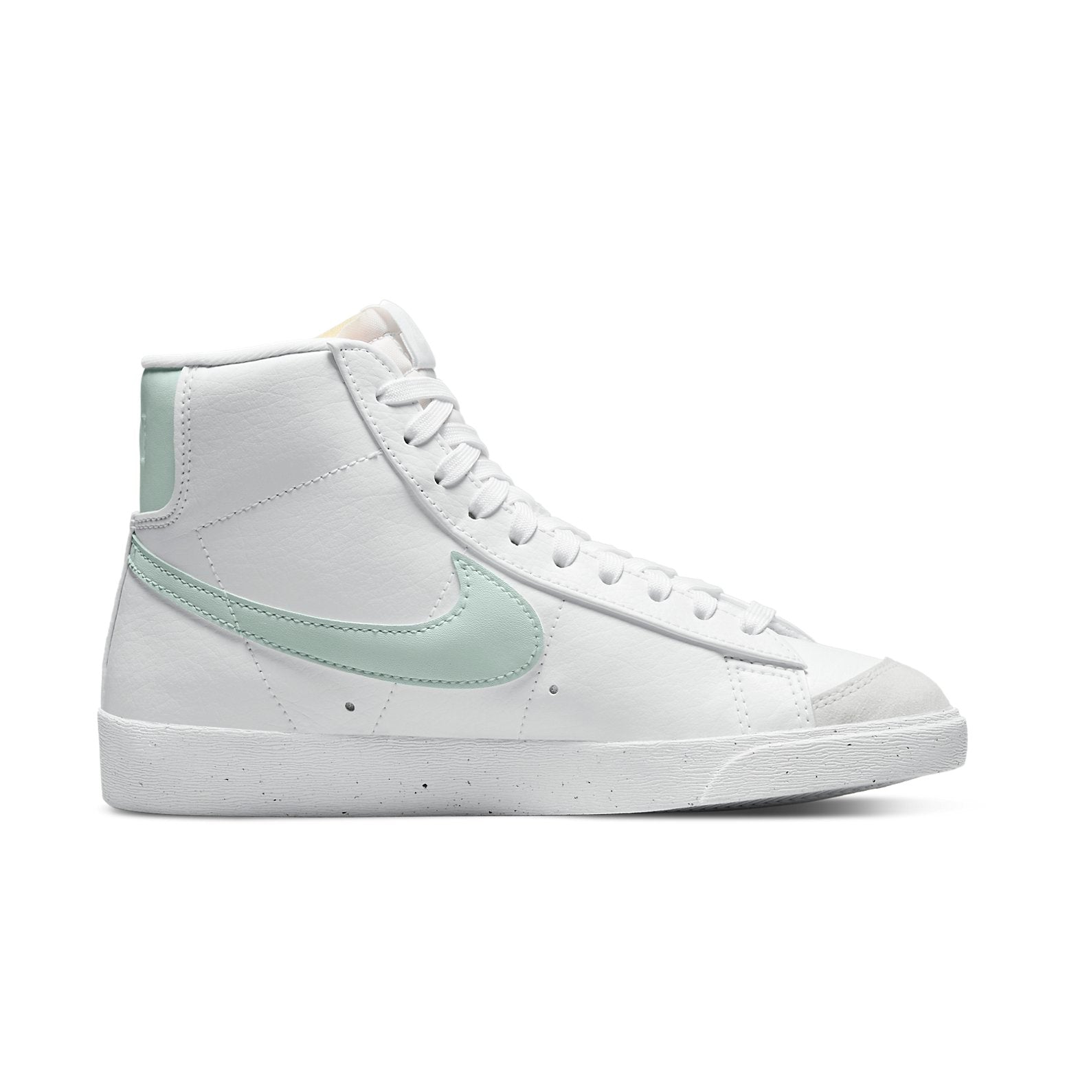 (WMNS) Nike Blazer Mid '77 Next Nature 'White Barely Green' DQ4124-102