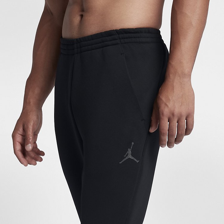 Nike Apparel Pants Men 23 TECH THERMA SPHERE MAX Pant 880970-010