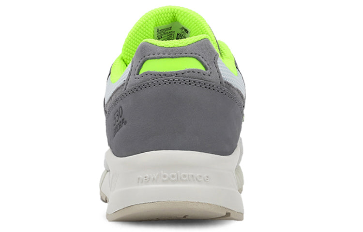 New Balance 530 Grey/Green M530HVZ