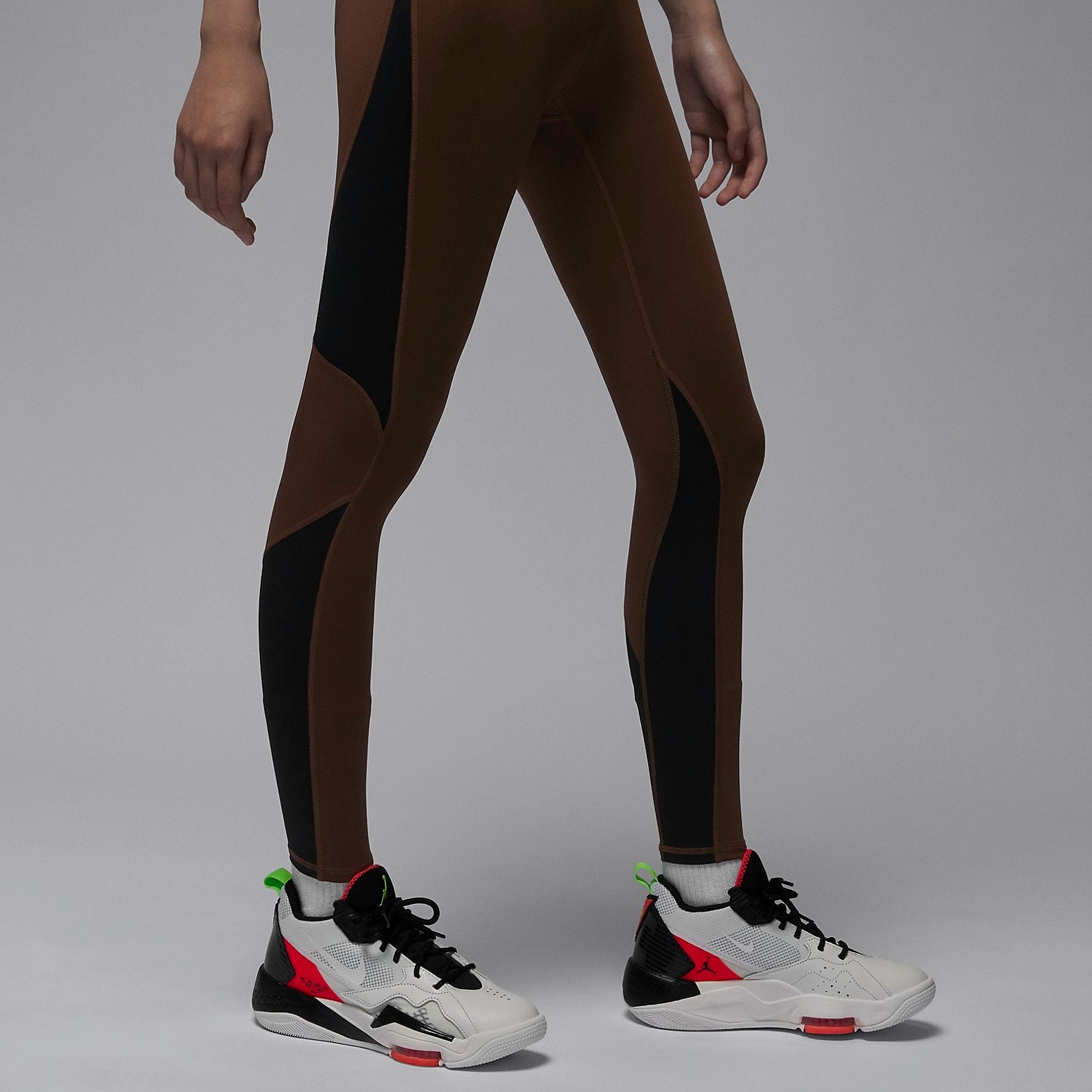 (WMNS) Air Jordan Sport Tech Leggings 'Brown' FB4648-259