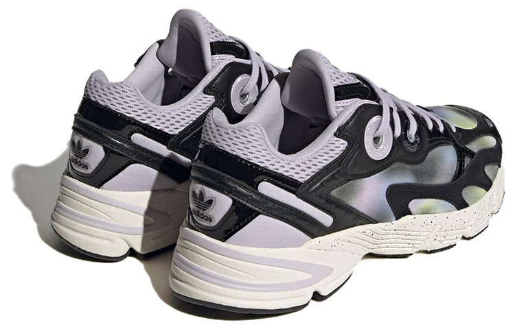 adidas Astir HQ8954