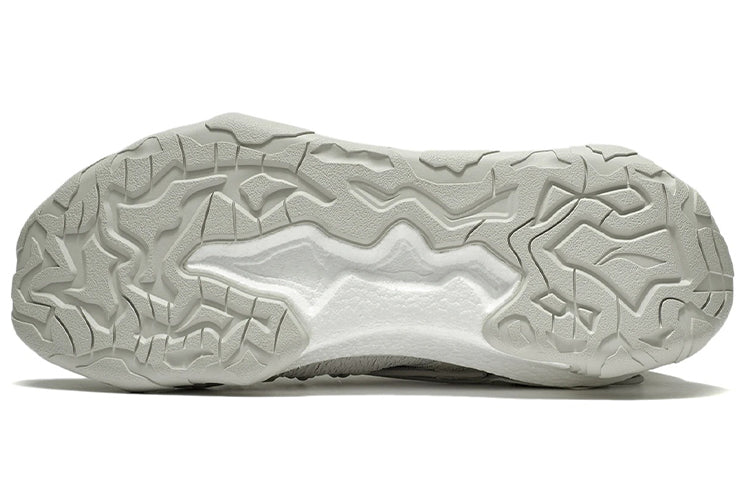 Li-Ning Kung Fu 22 x Jackie Chan 'Grey White' AGLS075-3