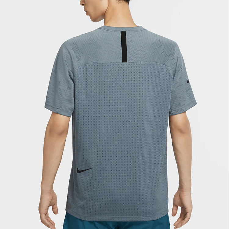 Men's Nike Nsw Tech Pack Short Sleeve t Blue T-Shirt CU3765-031