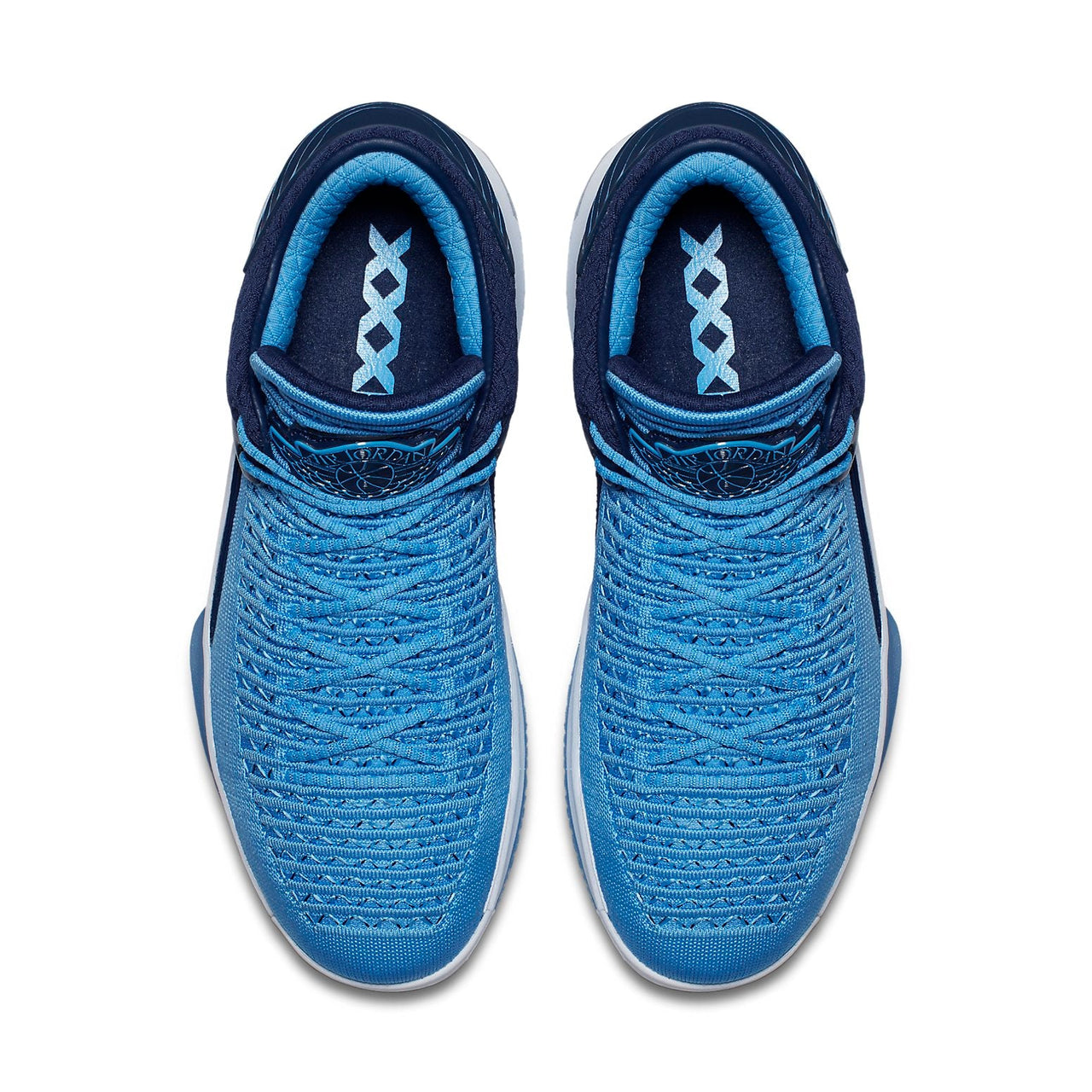 Air Jordan 32 Low 'Win Like '82' AA1256-401