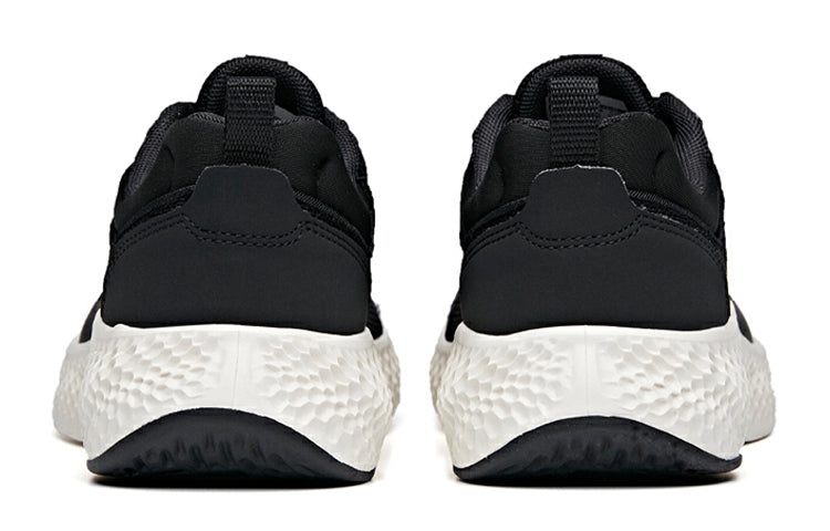 (WMNS) ANTA Running Series Sneakers 'Black Ivory White' 122115536S-4