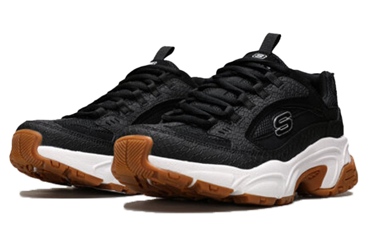 (WMNS) Skechers Stamina-Classy Trail Low-Top Running Shoes Black/White 13451-BKW