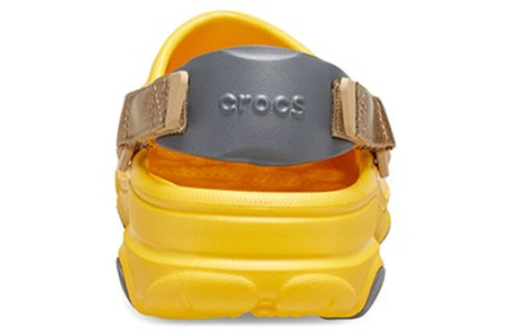 Crocs Classic Clog Beach Sandals Unisex Yellow 206340-700