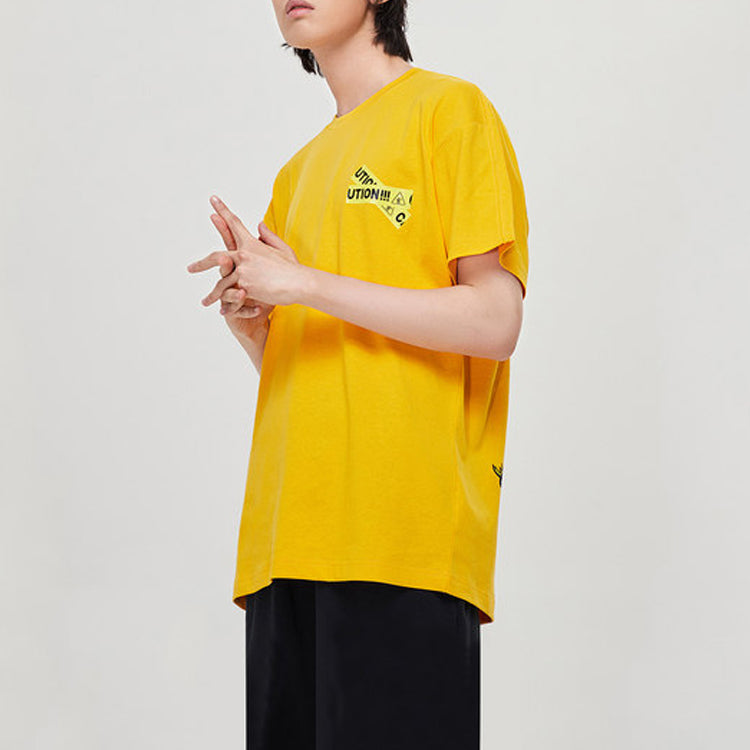 Li-Ning x Disney Crossover Zombie Donald Duck Printing Short Sleeve Couple Style Yellow AHSP067-3