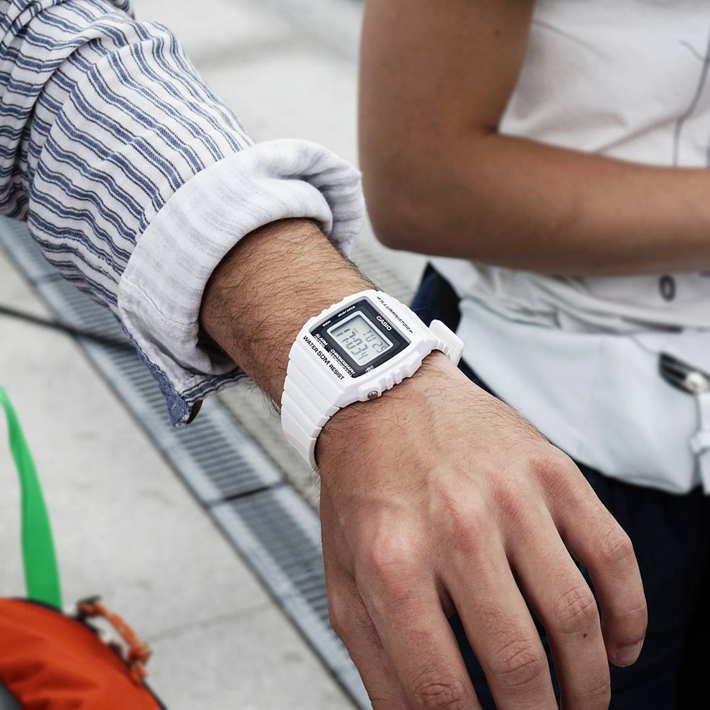 CASIO Unisex STANDARD Waterproof White Digital W-215H-7A