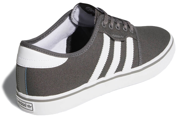 adidas originals Seeley 'Gray White' AQ8528