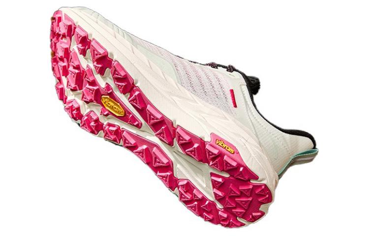 (WMNS) ANTA Running Series Sneakers Trail 'Light Green Pink' 122425510-1