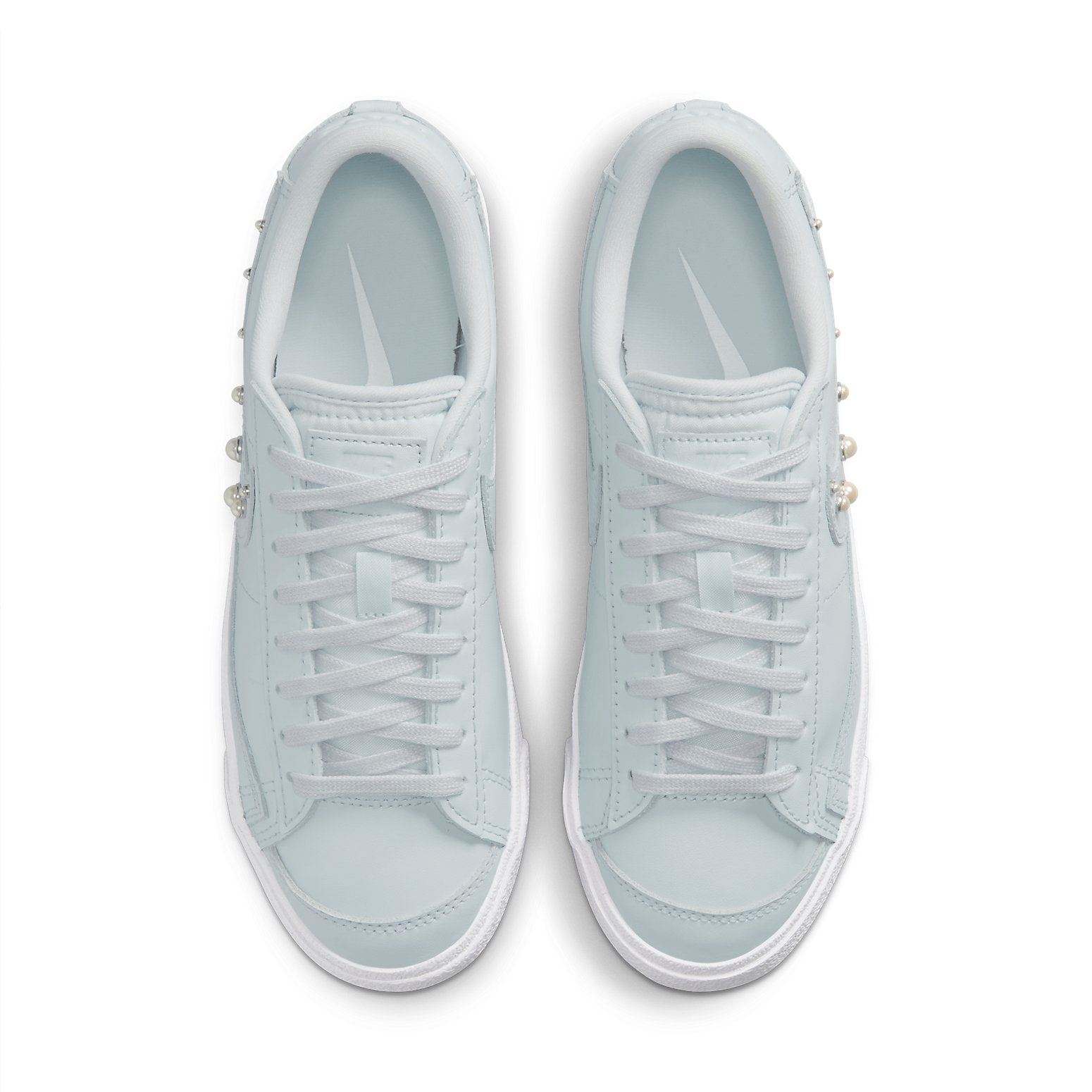 (WMNS) Nike Blazer Low'77 SE 'Blue White' DV2111-001