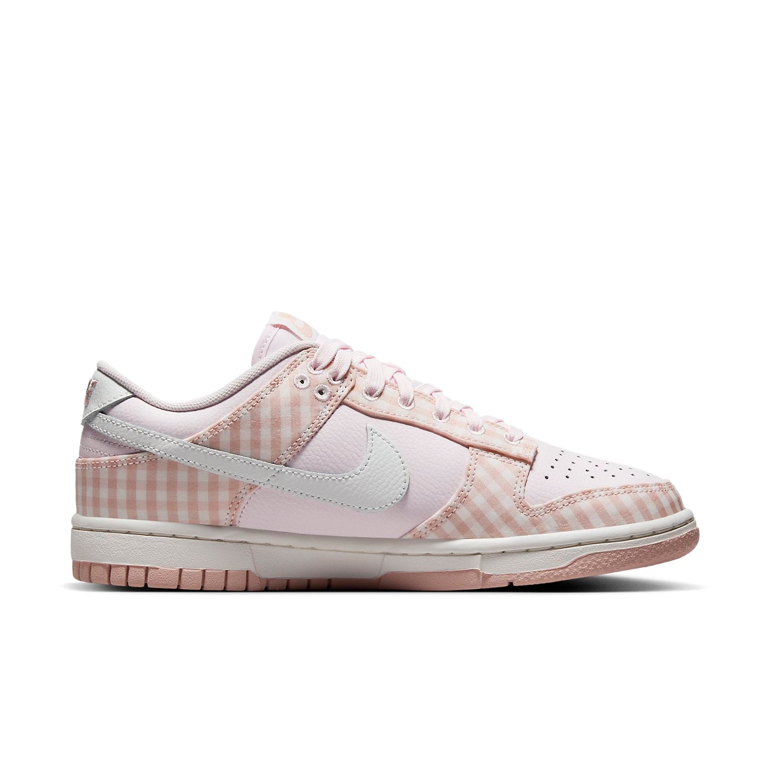 (WMNS) Nike Dunk Low 'Pearl Pink Oxford Summit White' FB9881-600