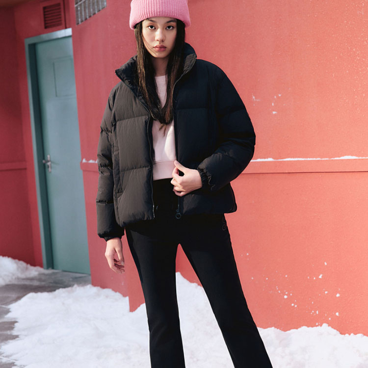 (WMNS) Skechers Lifestyle Series Short Down Jacket 'Black' L423W095-0018