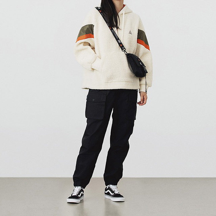 Vans 66 Supply Crossbody Bag 'Black White' VN0A4UTBBLK
