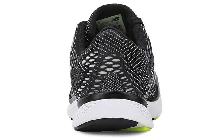 (WMNS) New Balance FuelCore Agility v2 'Black White Green' WXAGLBW2
