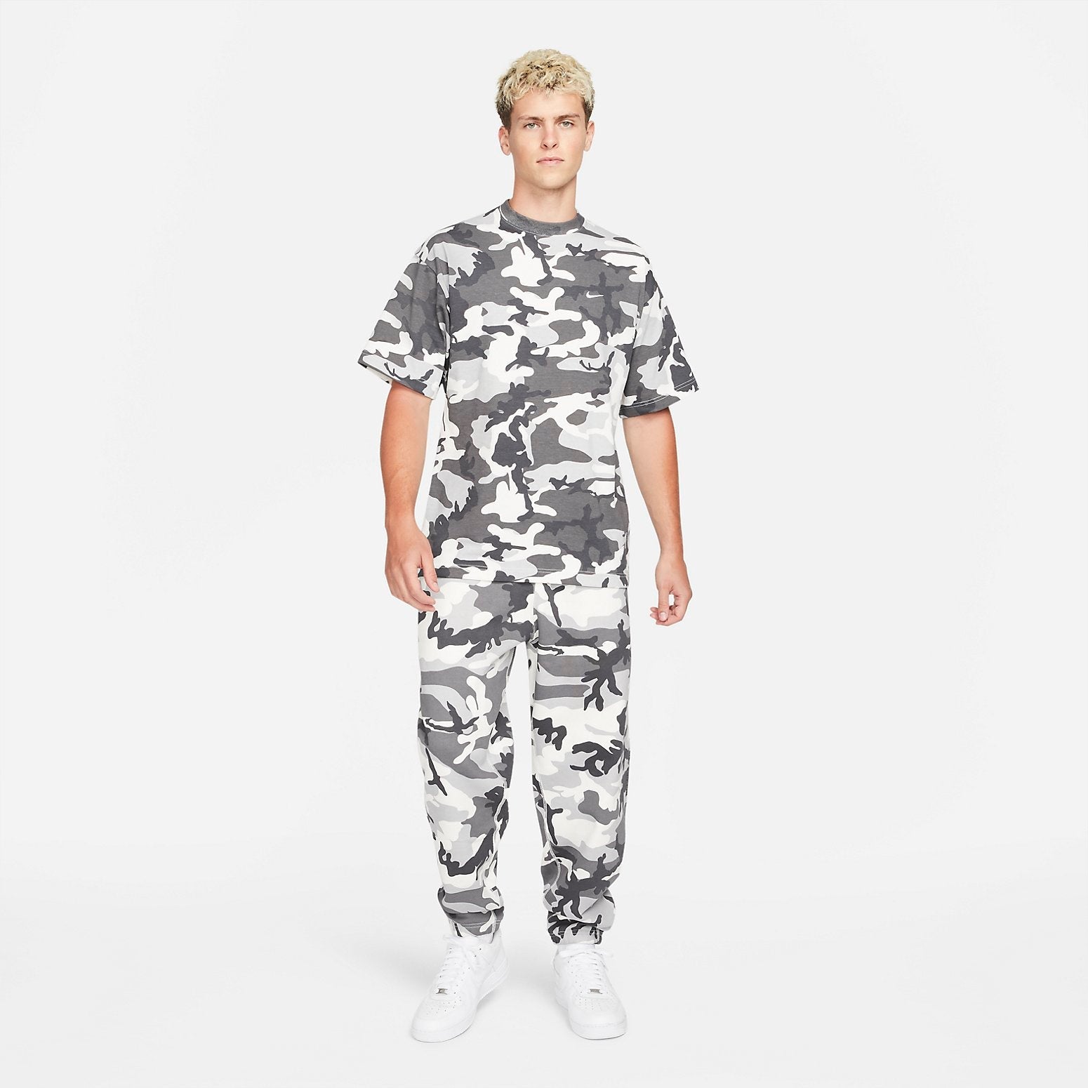 Nike NRG Solo Swoosh Camo Tee 'Grey White' DN1260-133