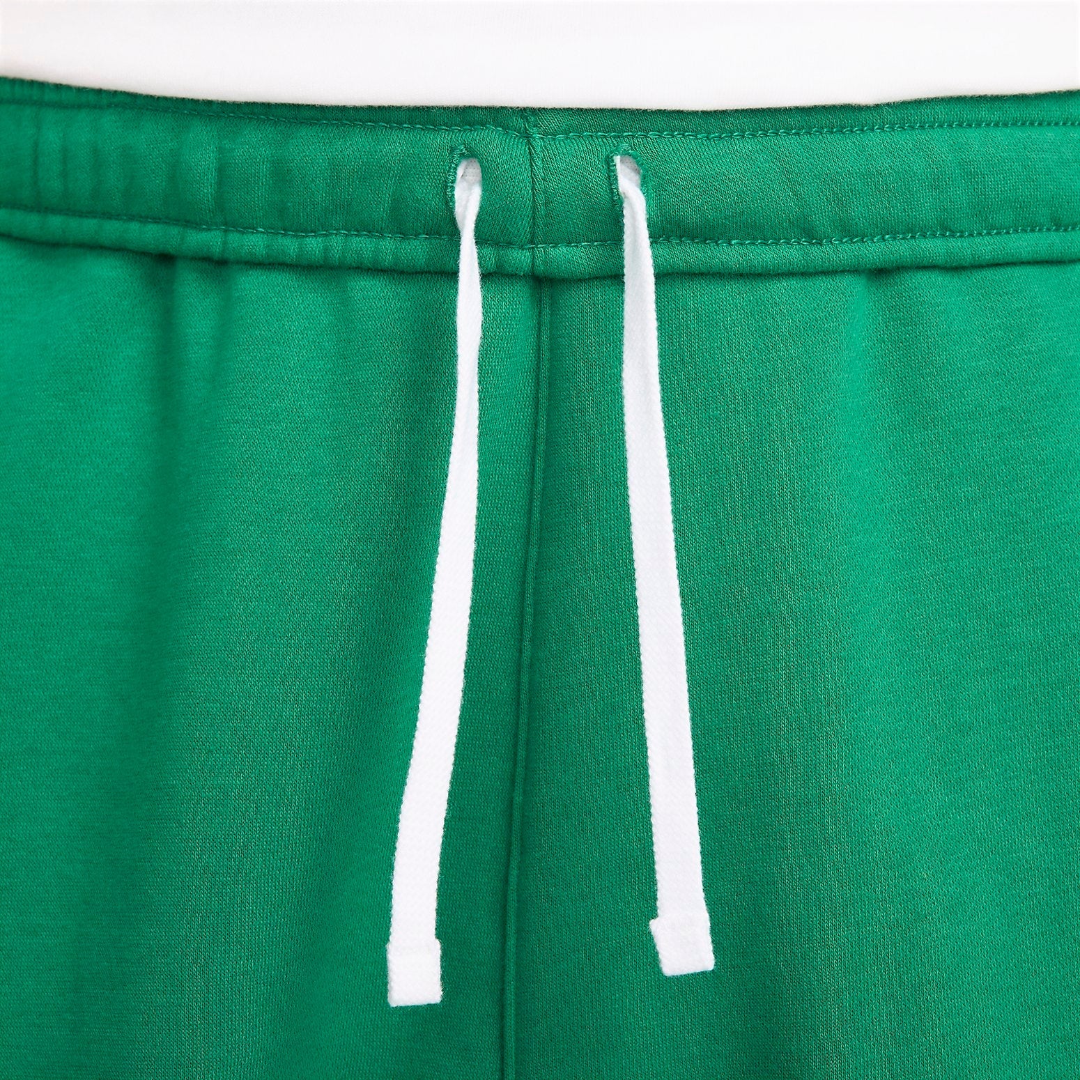 Nike Sportswear Club Graphic Shorts 'Green' BV2721-365