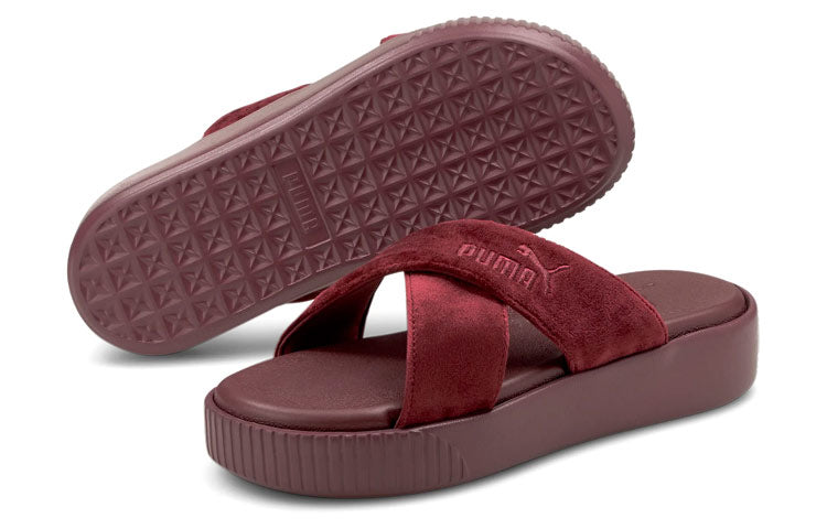 (WMNS) PUMA Platform Velvet Sippers Red 380675-01