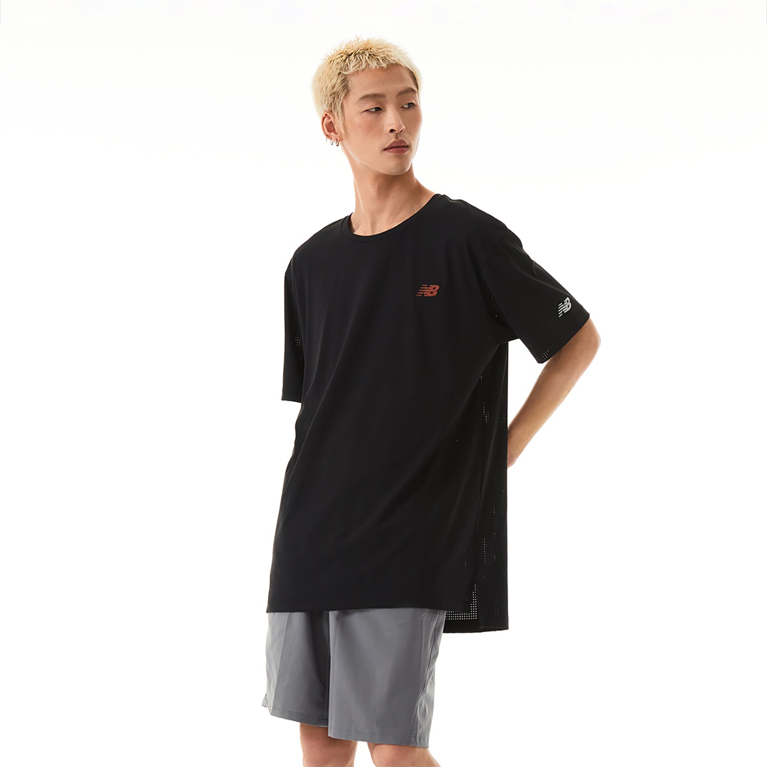 New Balance Icon Back Print T-shirt Asia Sizing 'Black' NEE25031-BK