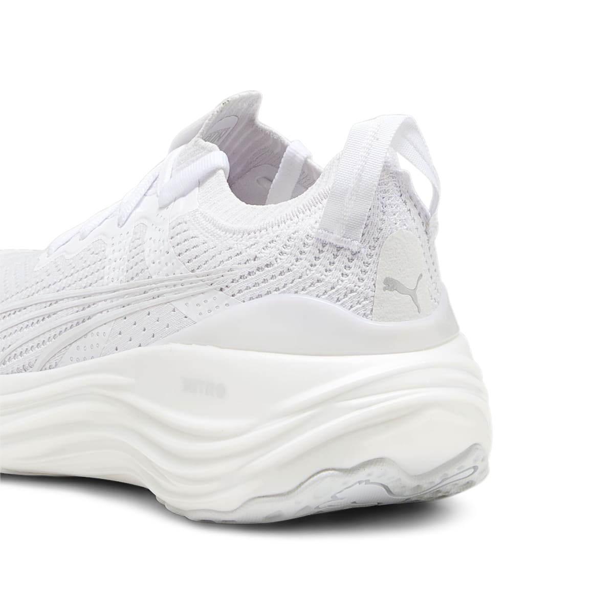 (WMNS) PUMA ForeverRun Nitro Knit 'White Feather Grey' 379140-01
