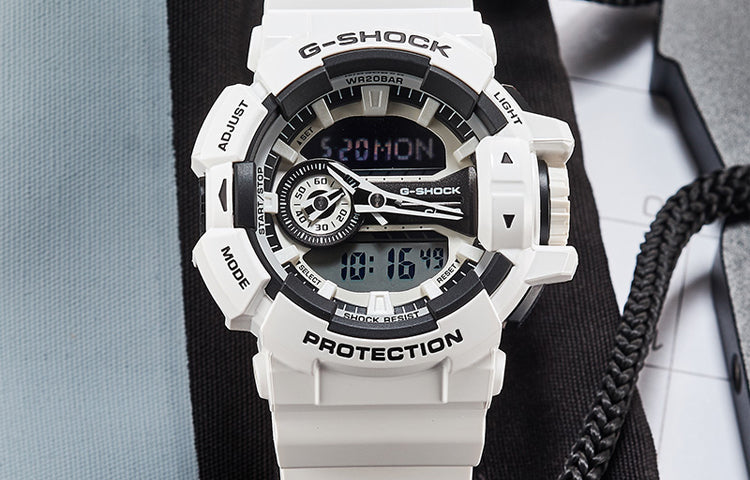 CASIO G-Shock Analog-Digital 'White' GA-400-7ADR