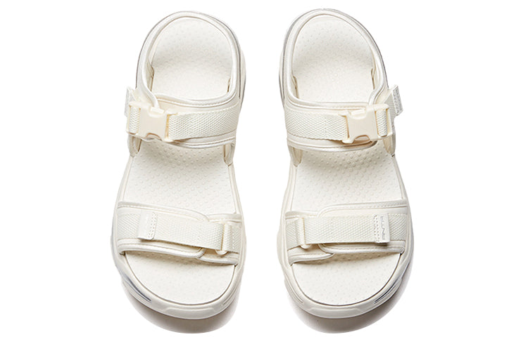 (WMNS) ANTA Life Series Sneakers 'White Silver' 922036951-2