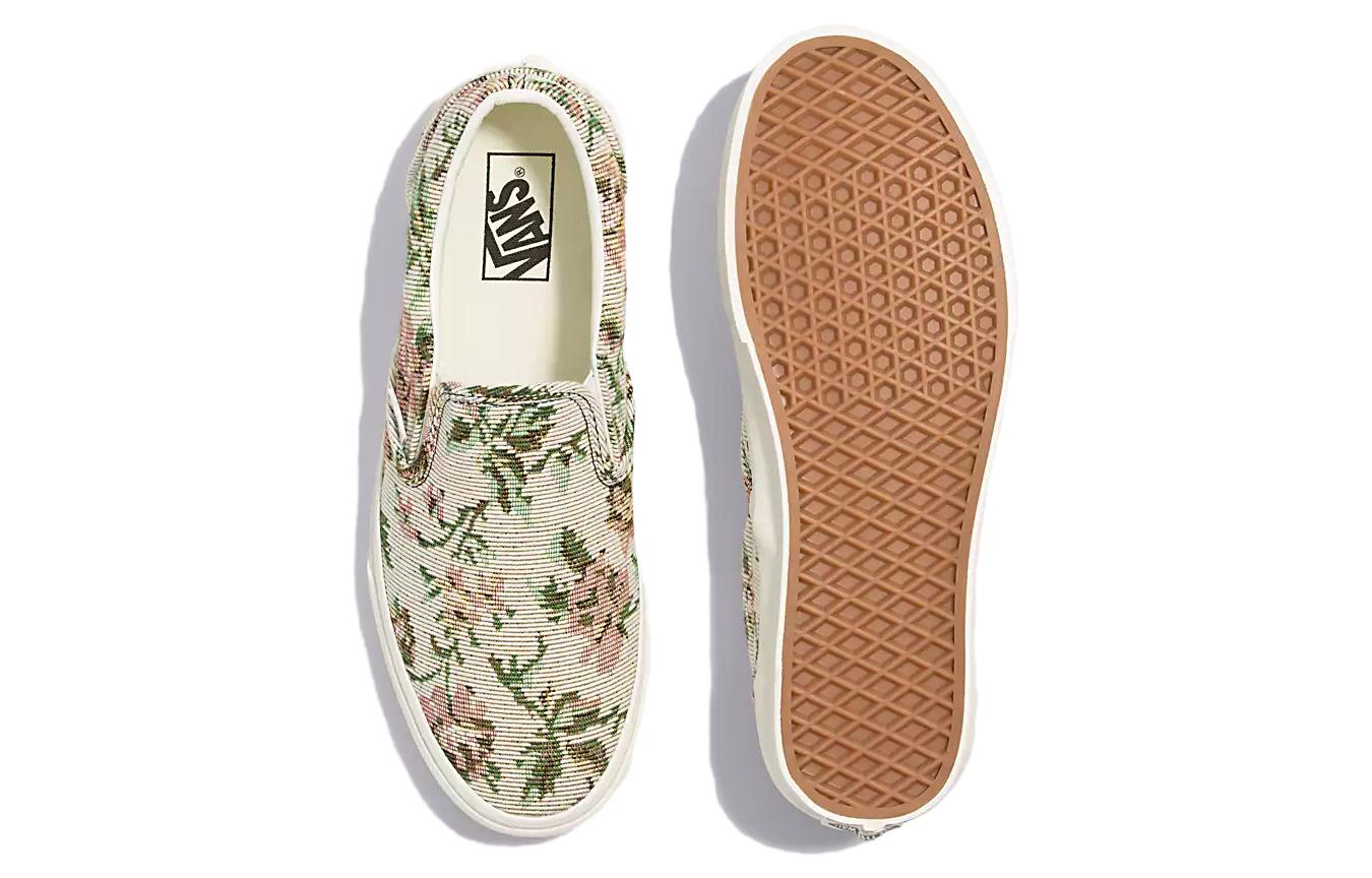 Vans Classic Slip-On Tapestry Floral Shoes 'Beige' VN000BVZCCZ