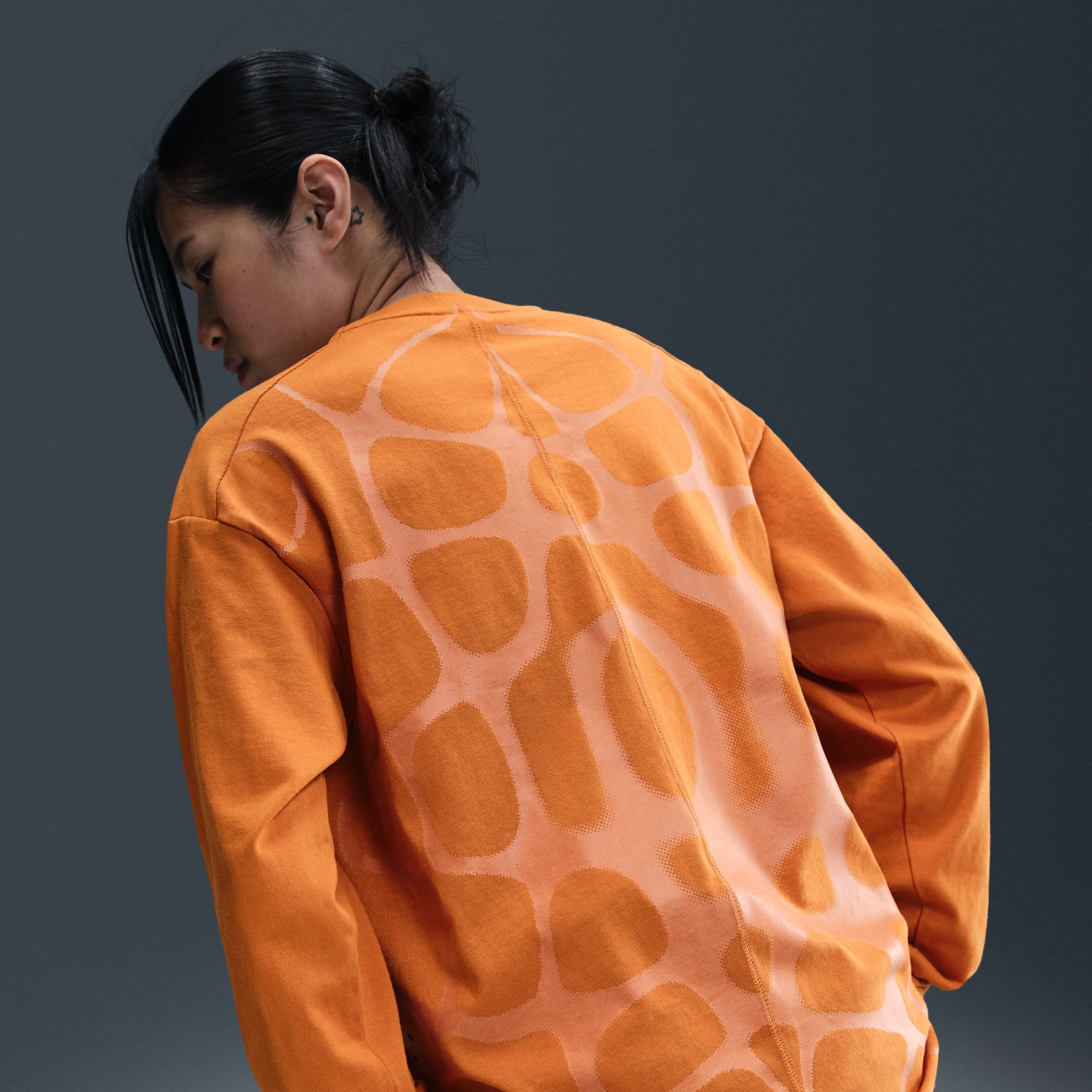 Nike ISPA Long Sleeve T-shirt Asia Sizing 'Monarch' HJ9087-813