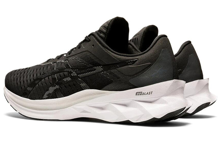 ASICS Novablast 'Black Grey' 1011A681-002