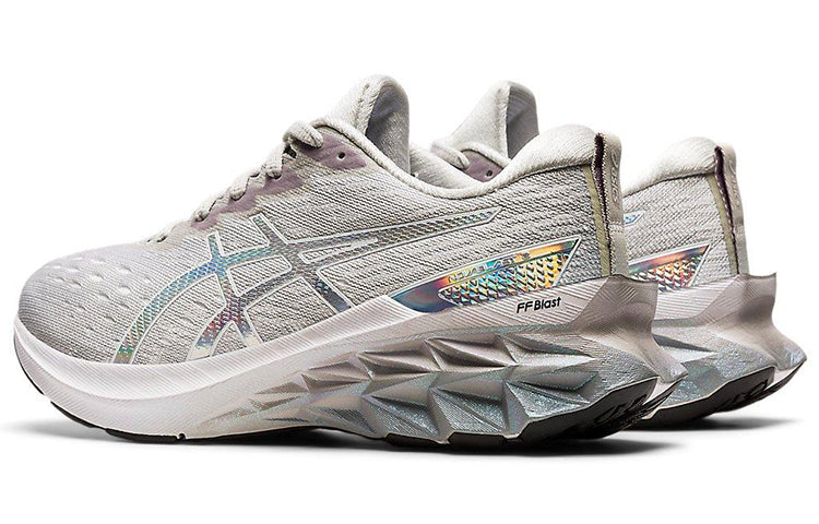 (WMNS) ASICS Novablast 2 'Platinum' 1012B131-020