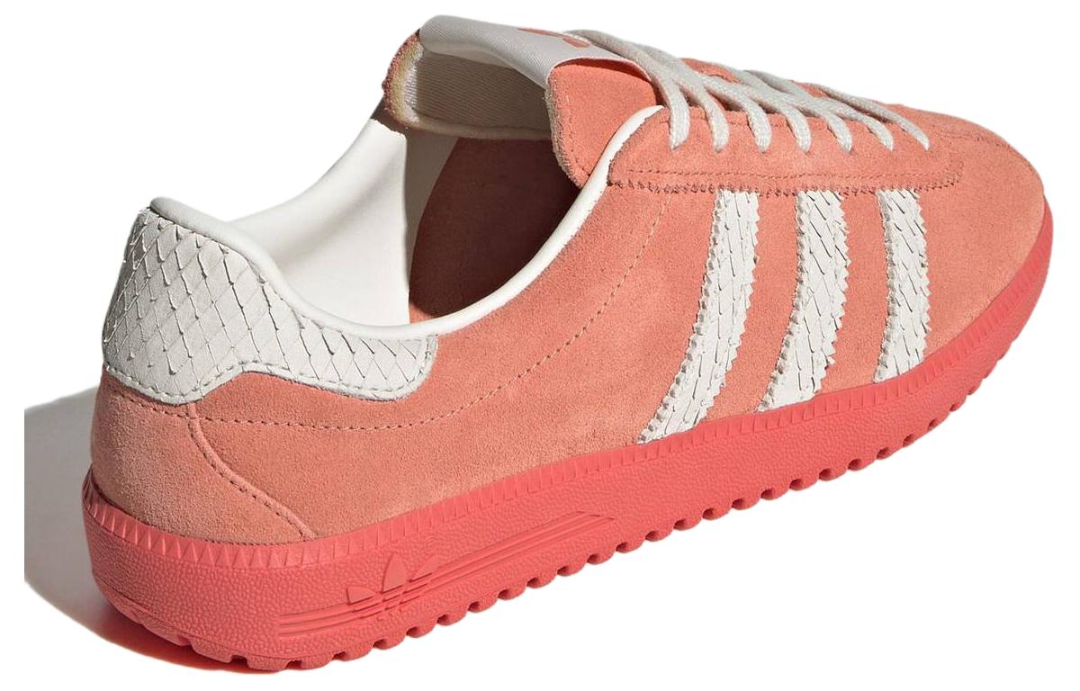 (WMNS) adidas originals Bermuda 'Wonder Clay' IF6559