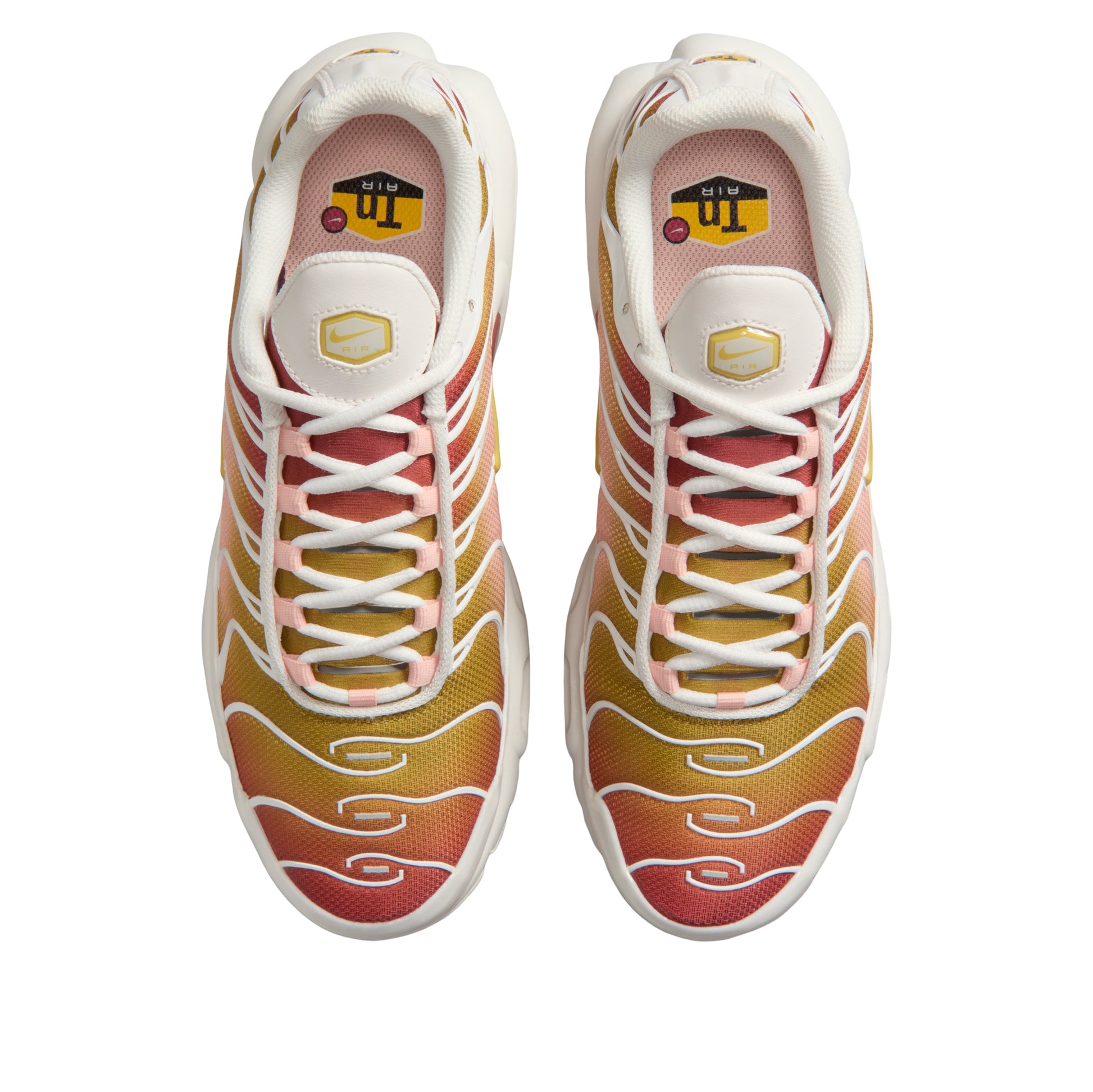 (WMNS) Nike Air Max Plus 'Phantom Rugged Orange Saturn Gold' DZ3670-007