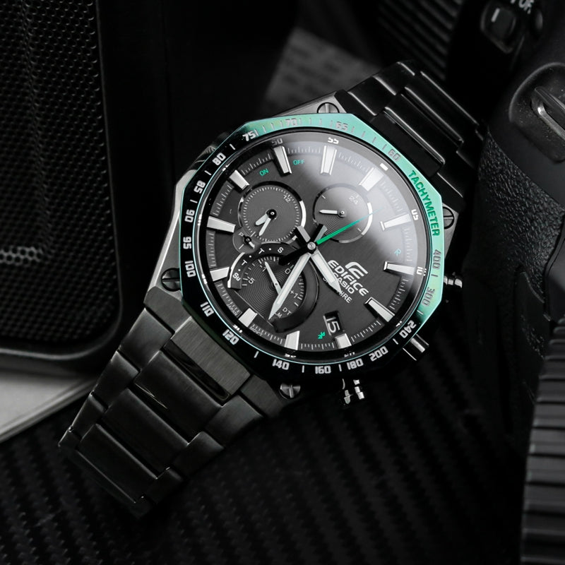 CASIO Male EDIFICE Japan / South Korea Fashion Solar Powered Mens Black Analog EQB-1100XDC-1A