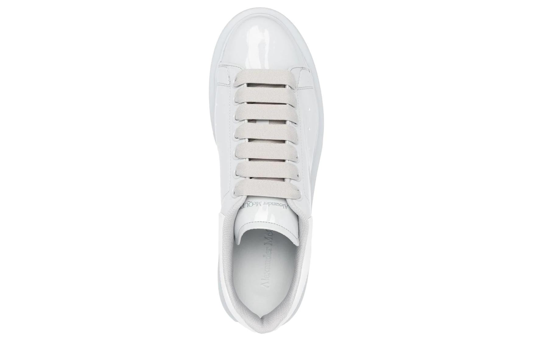 (WMNS) Alexander McQueen Oversized Low-Top Sneakers 'Grey White' 697102W4T911806