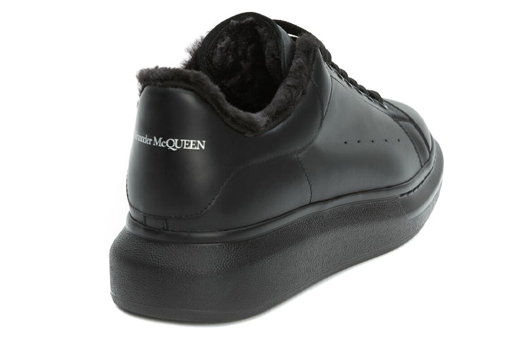 Alexander McQueen Oversized Sneaker 'Black Wool' 604228WHVJX1000