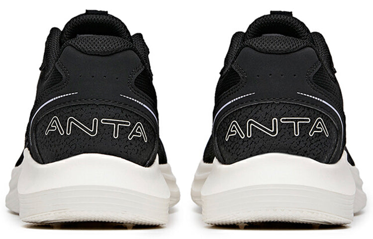 (WMNS) ANTA Running Series Sneakers 'Black White' 122135571-1