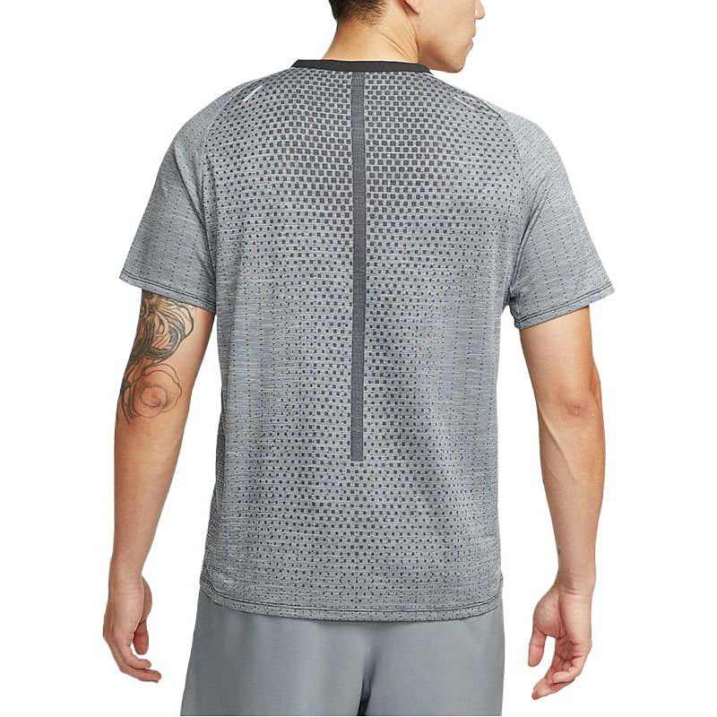 Men's Nike Dri-FIT ADV TechKnit Ultra Solid Color Reflective Running Sports Short Sleeve Gray DM4754-010