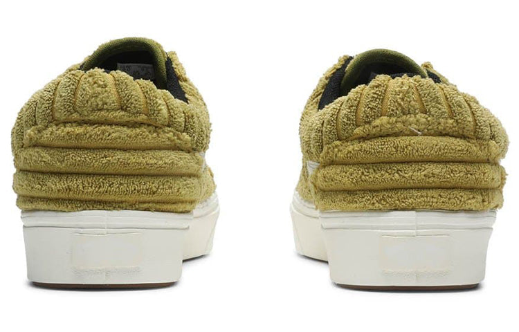 Vans ComfyCush Old Skool 'Jumbo Corduroy - Guacamole' VN0A3WMAVWY