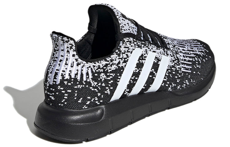adidas Swift Run 'Core Black White' EF5435