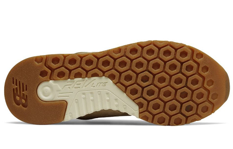 (WMNS) New Balance 247 Sneakers Brown WRL247GR