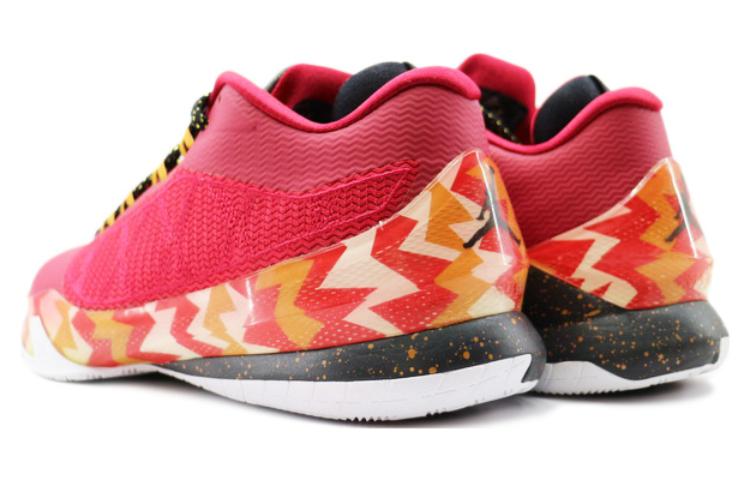 Air Jordan CP3.VIII 'Christmas' 718448-625
