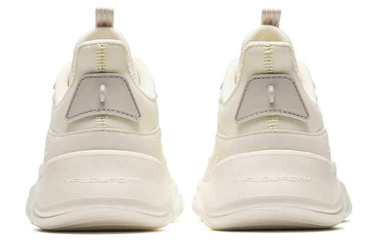 (WMNS) ANTA Running Series Sneakers 'White Beige' 922355540-6