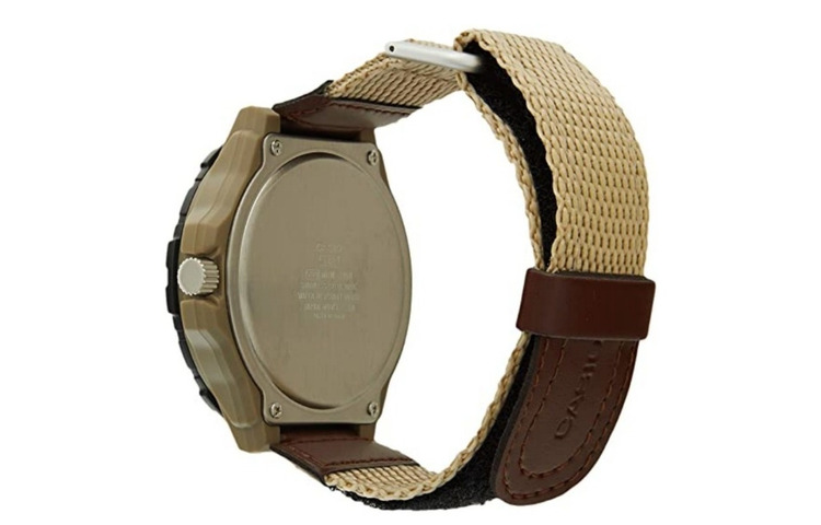 Men's CASIO Waterproof Quartz Luminous Dial 28.4mm Nylon Strap Watch Mens Khaki Analog MRW-210HB-5BVCF