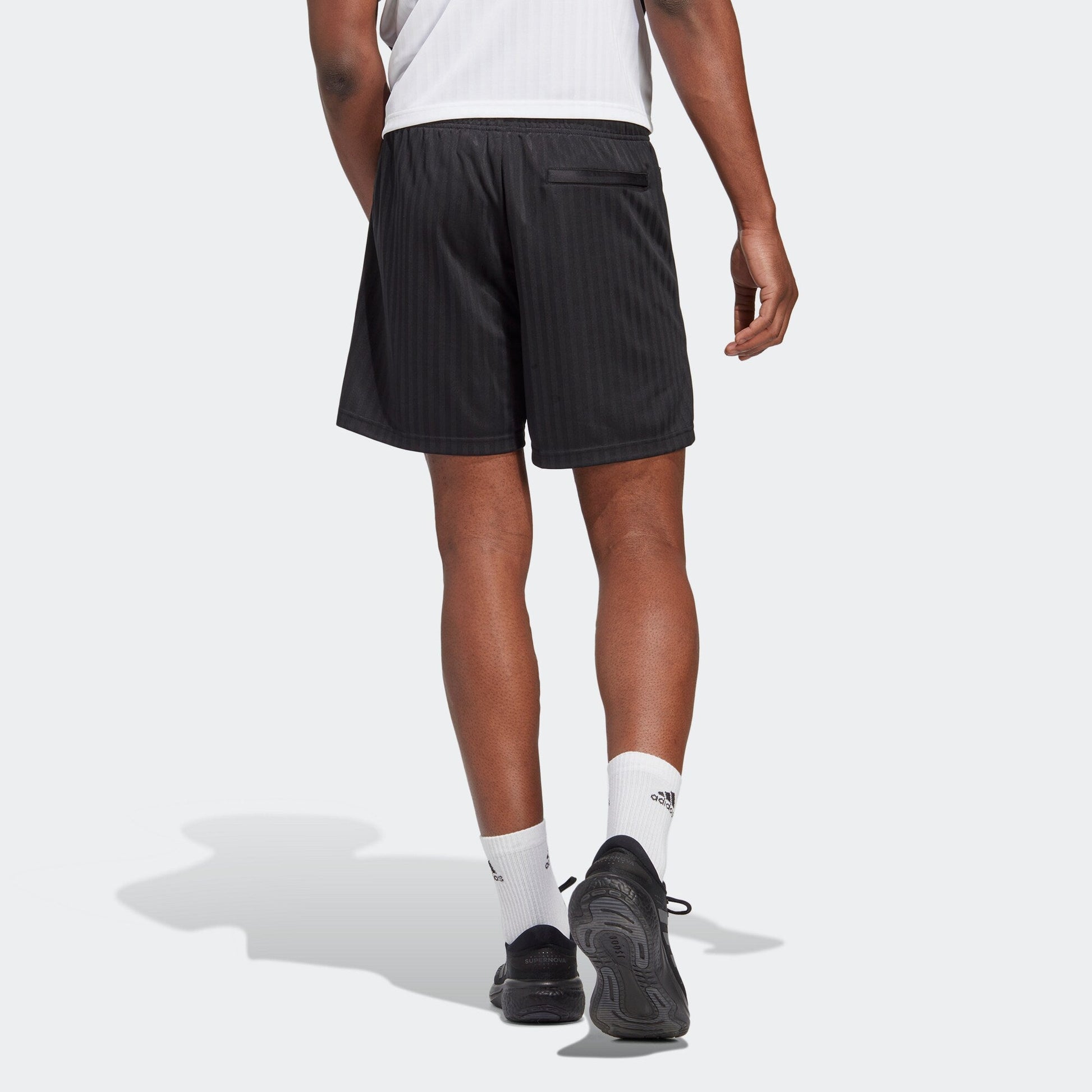 adidas Juventus Icon Shorts 'Black' HS9806