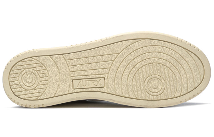 (WMNS) Autry Medalist Leather Low 'White Green' AULW-LL20