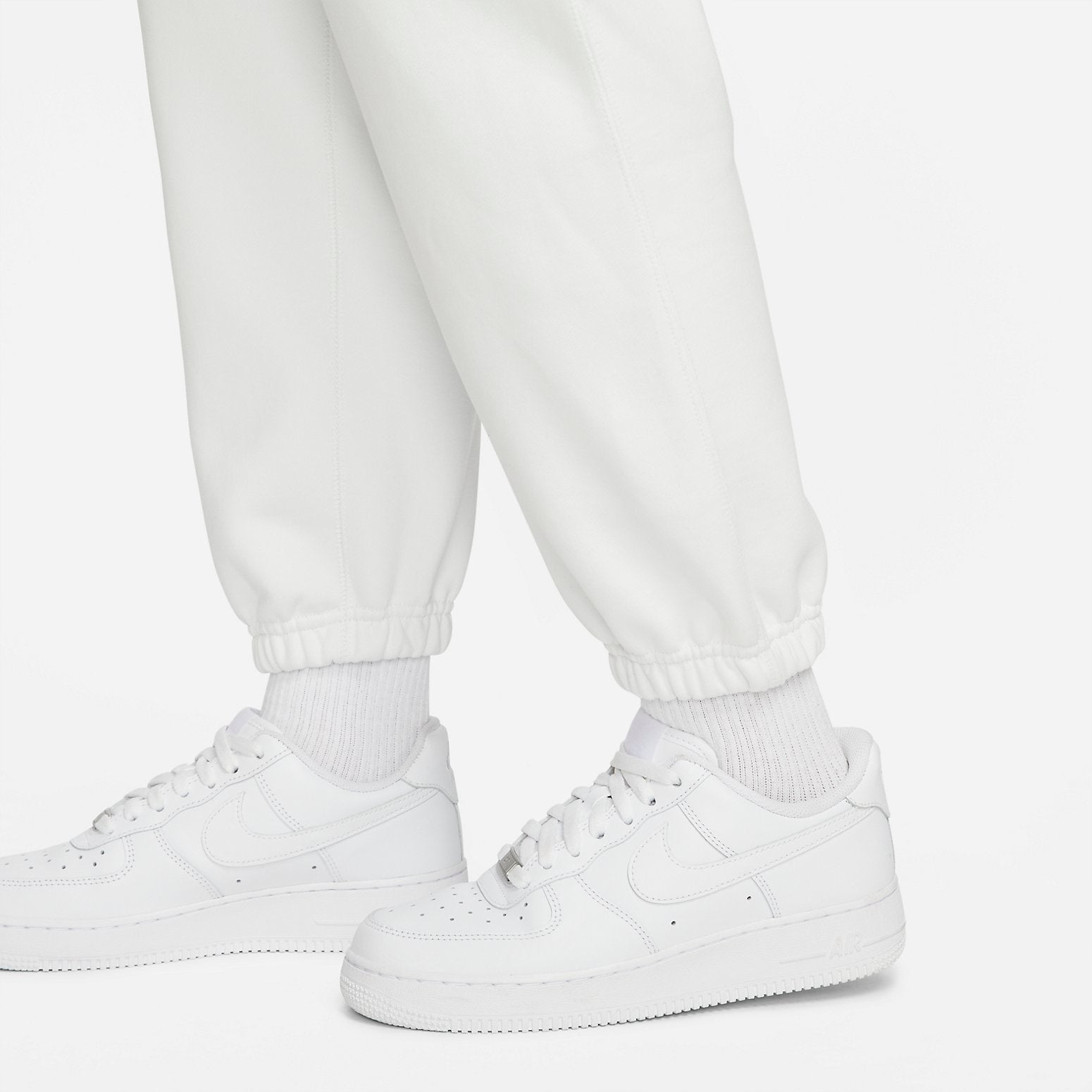 (WMNS) NikeLab Solo Swoosh Fleece Sweatpants Asia Sizing 'Summit White' DA0334-121