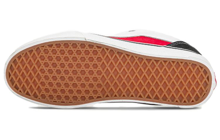 Vans Knu Skool Shoe 'Black Red' VN0009QC6RT